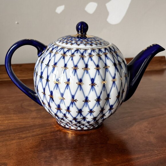 Lomonosov Russian Imperial Porcelain Cobalt Net Mini Teapot 5.25" Tall 2+ Cups - Picture 3 of 15